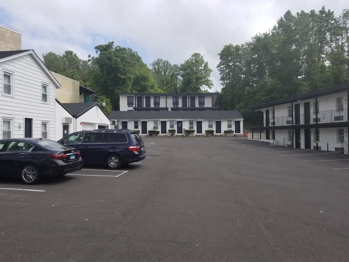Penn Lodge Hotel & Suites Philadelphia - Bensalem Exterior foto